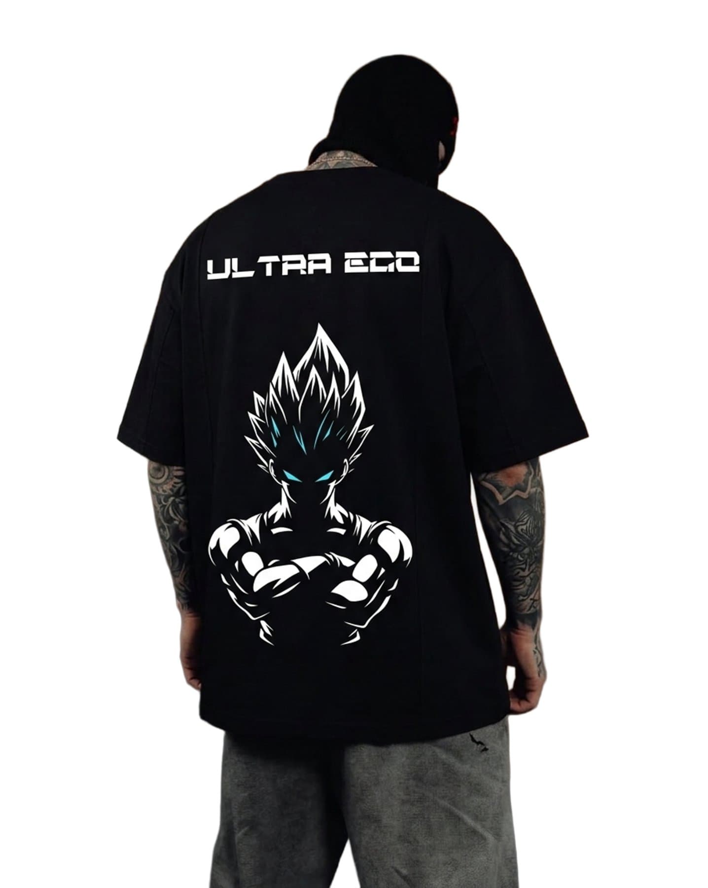 Oversized vs Regular Fit T-Shirts: Which One Should You Buy in 2026?